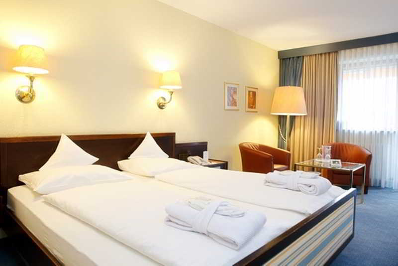 Wellnesshotel Wittelsbach บาดฟึสซิง ภายนอก รูปภาพ